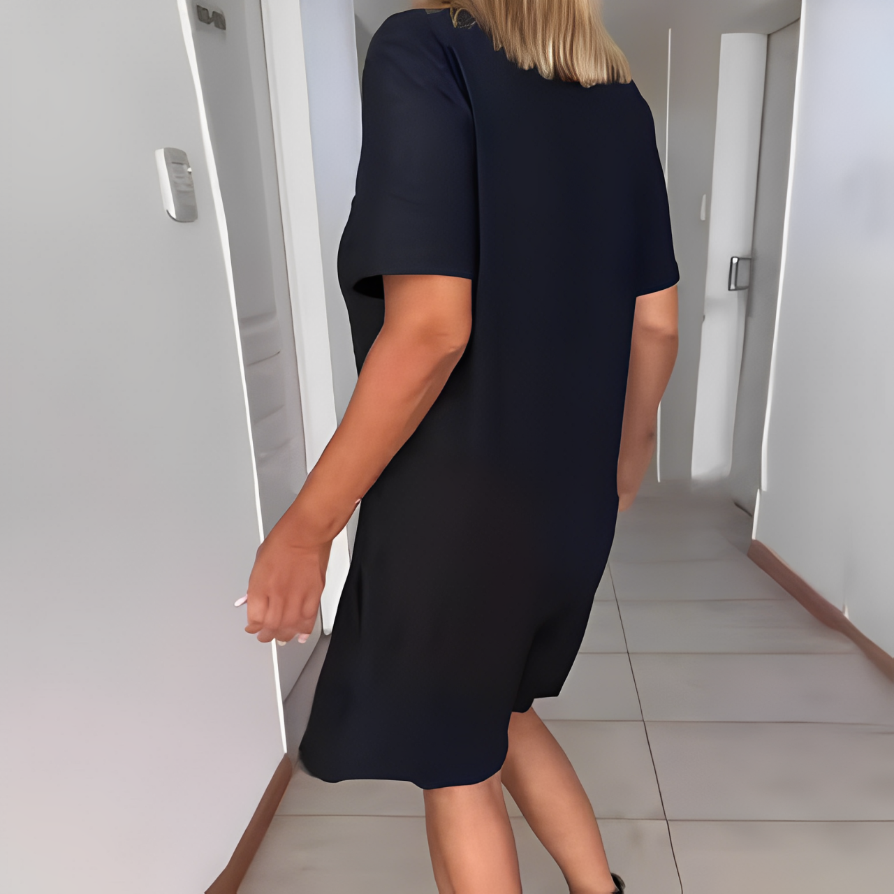 Talia™ – Vestido Elegante con Escote en V